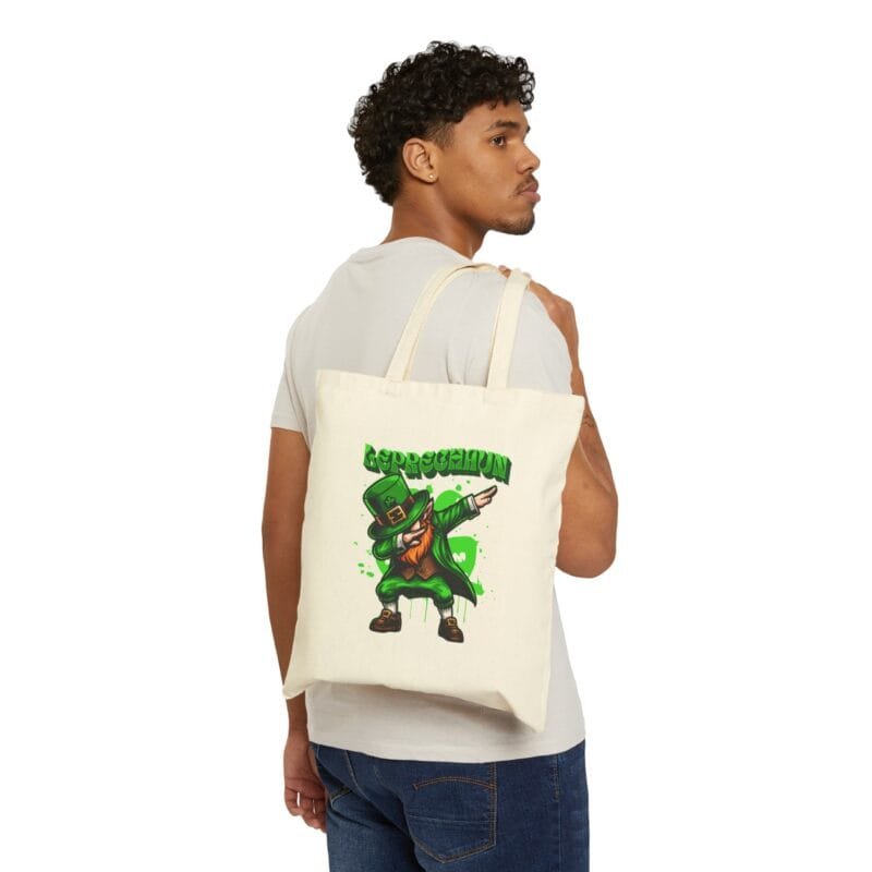 LEPRECHAUN DABBING POSE bag